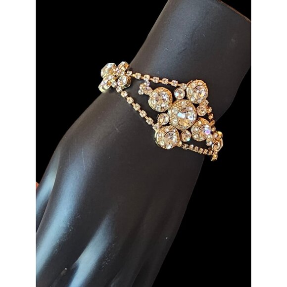 Gold/Large Crystal Art Deco Clasp Bracelet - Picture 1 of 8
